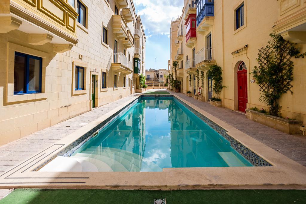 Seaview Luxury Penthouse With Shared Swimming Pool Apartment Għajnsielem Екстериор снимка