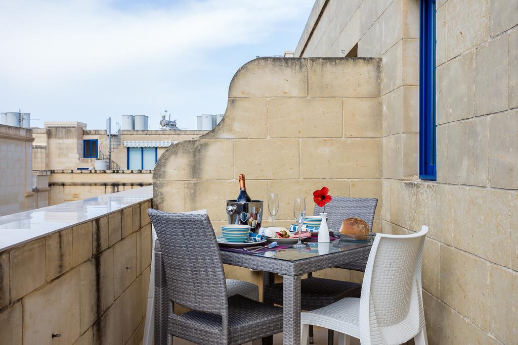 Seaview Luxury Penthouse With Shared Swimming Pool Apartment Għajnsielem Екстериор снимка